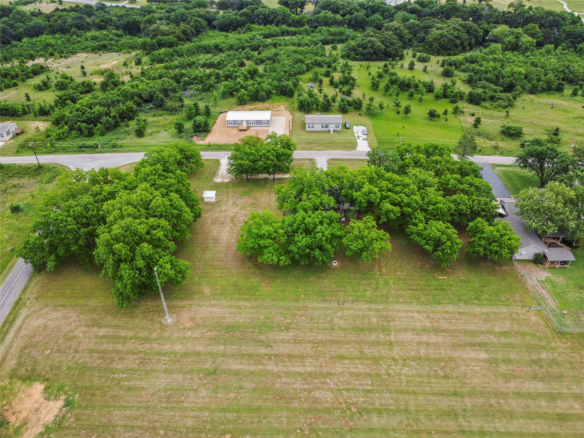 341 Reast Road Whitesboro TX 76273