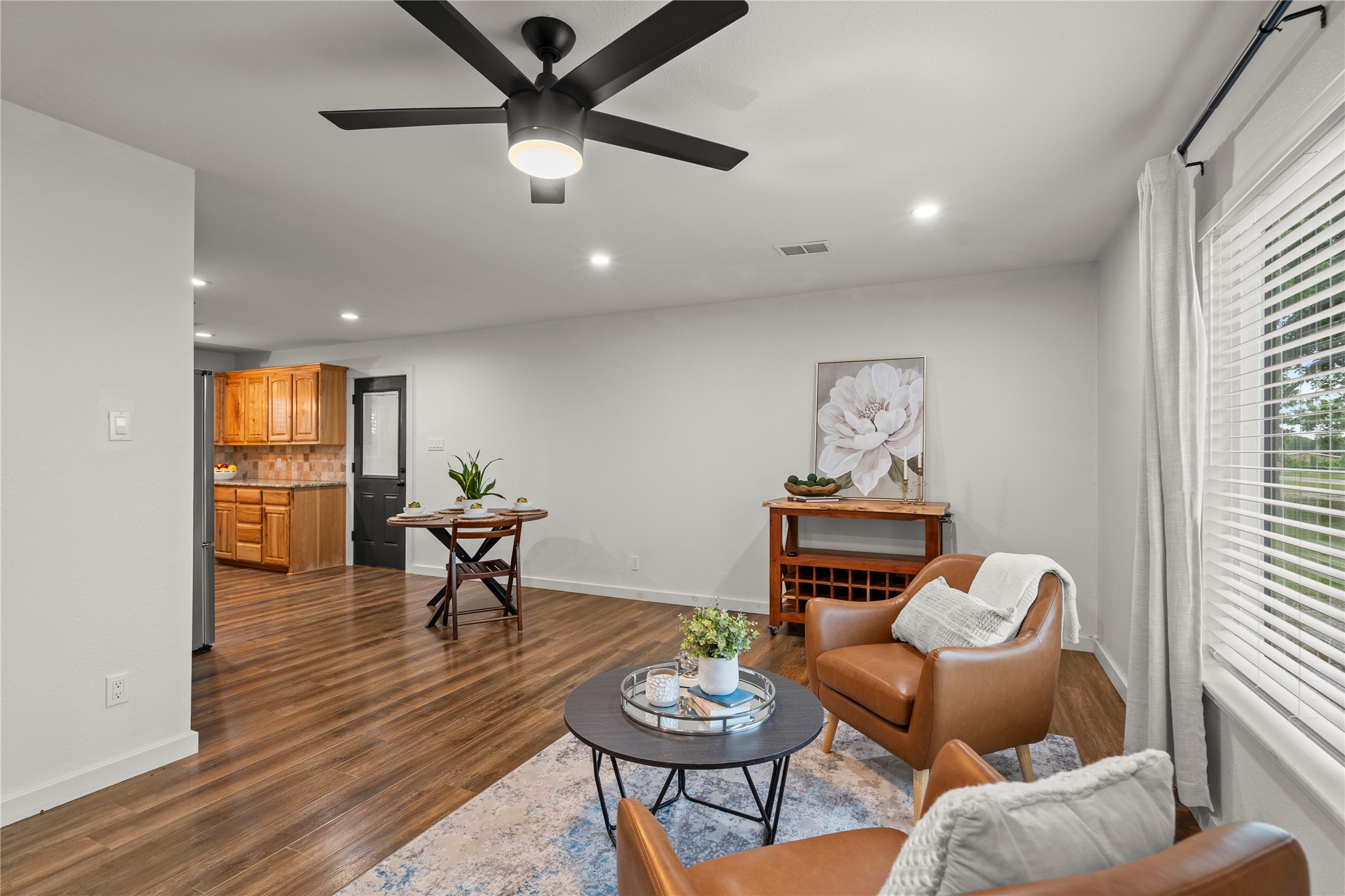 341 Reast Road Whitesboro TX 76273
