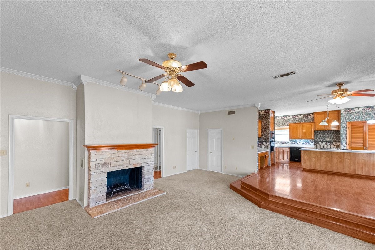 8600 County Road 530 Mansfield TX 76063
