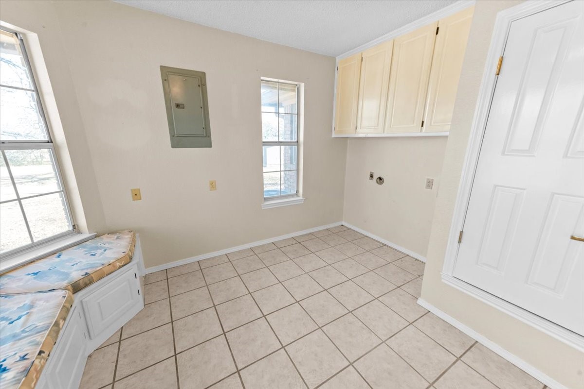8600 County Road 530 Mansfield TX 76063