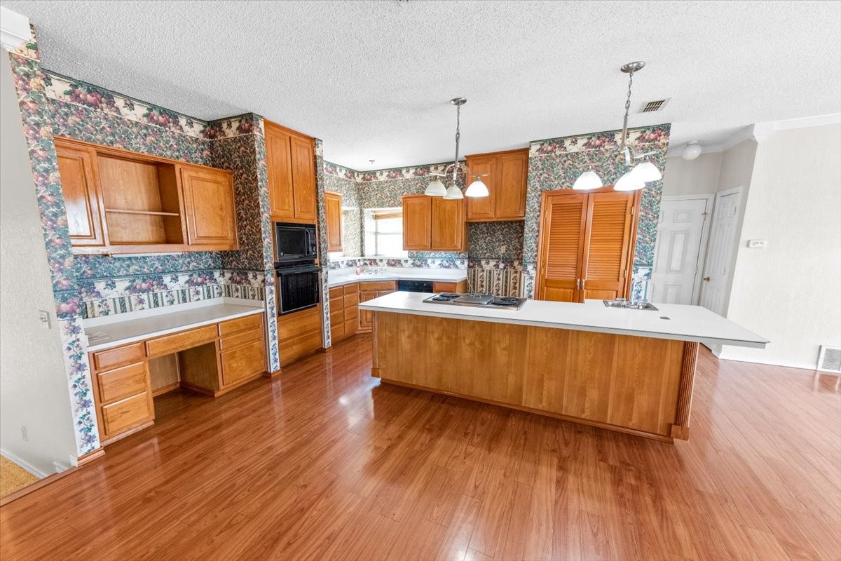 8600 County Road 530 Mansfield TX 76063