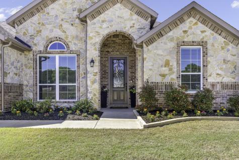 1652 Spur Ledge Court Weatherford TX 76087