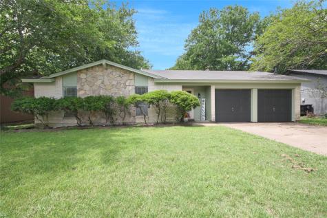 703 N Douglas Avenue Cleburne TX 76033