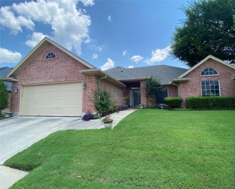 2900 Miles Way Bedford TX 76021