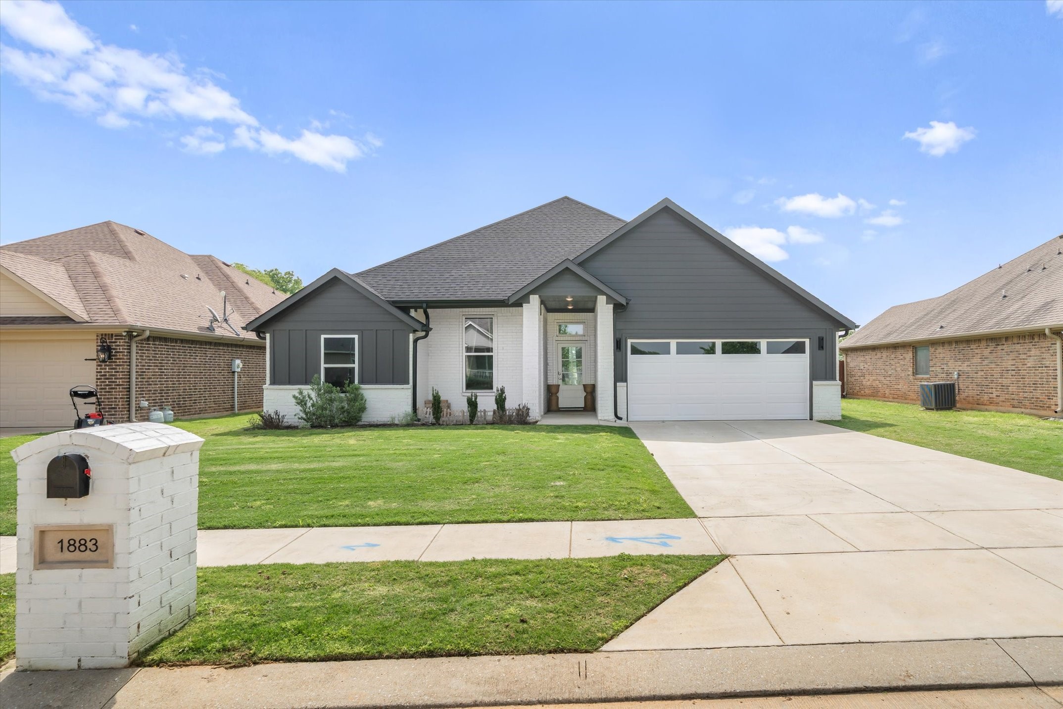1883 Meadowview Canton TX 75103