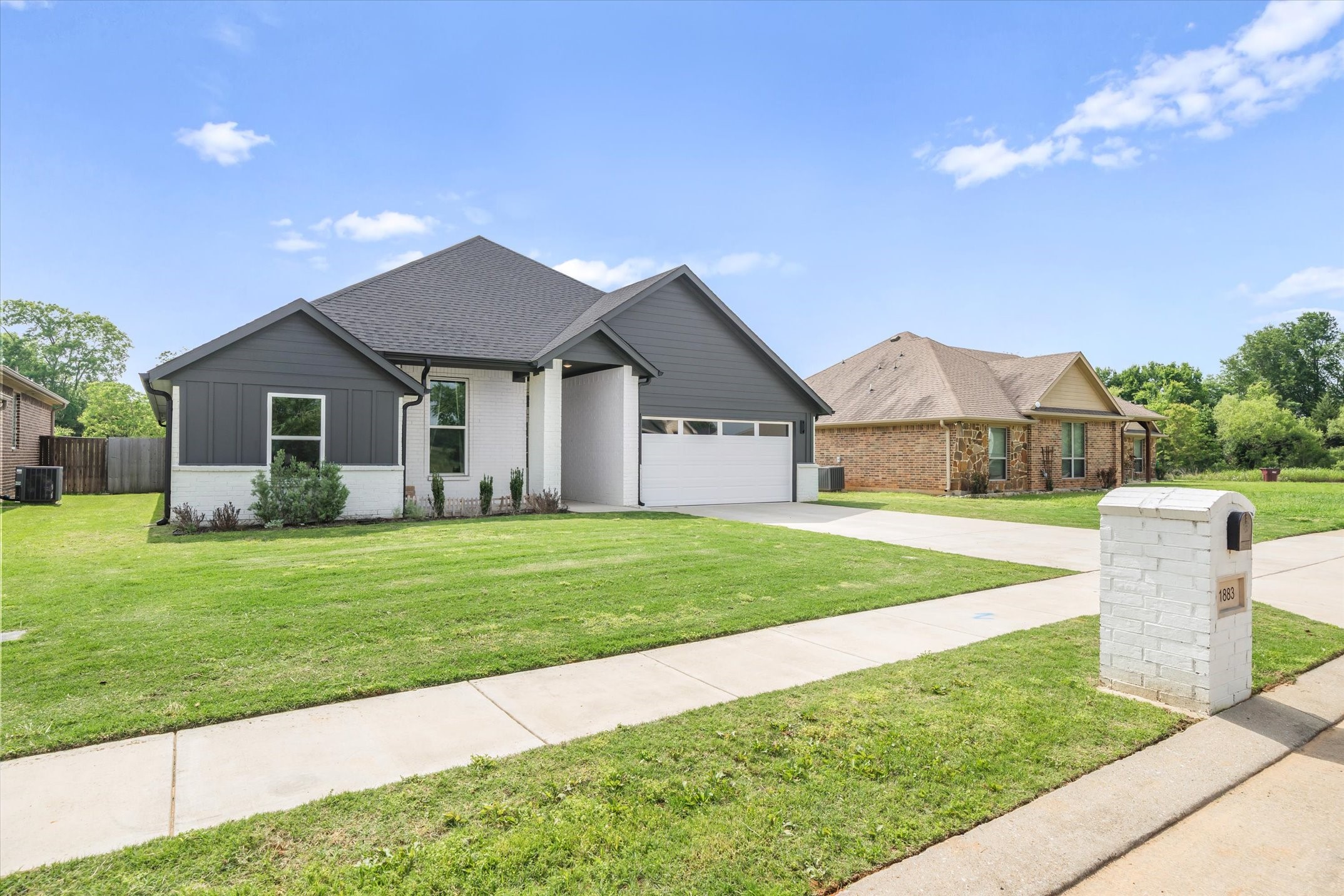 1883 Meadowview Canton TX 75103