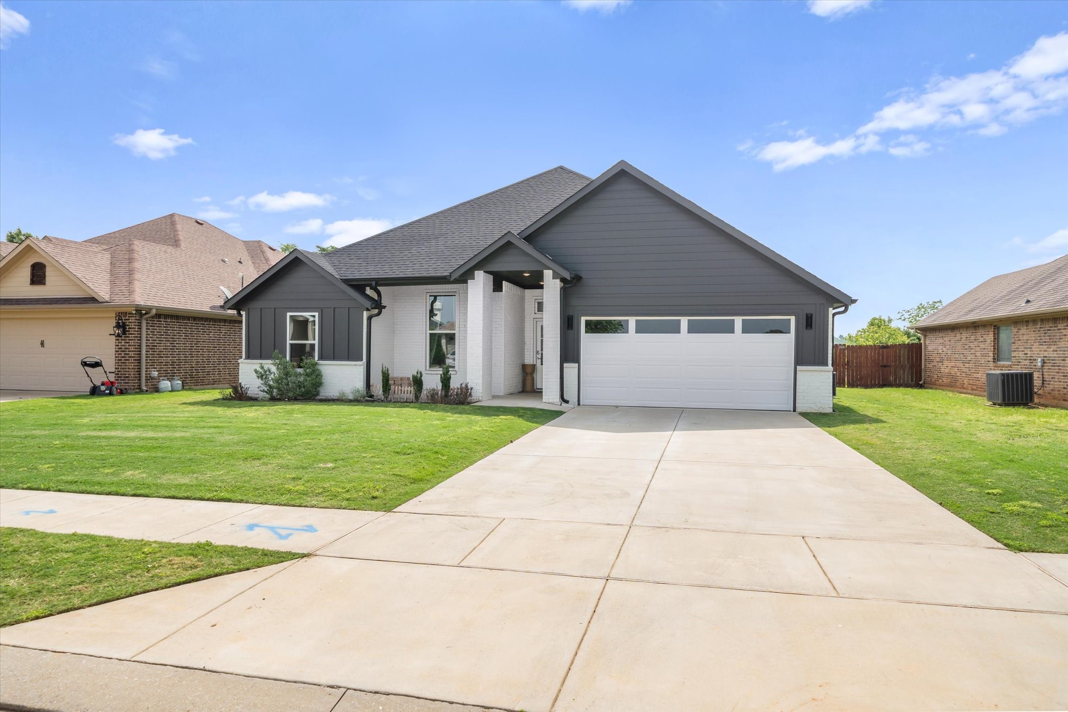 1883 Meadowview Canton TX 75103