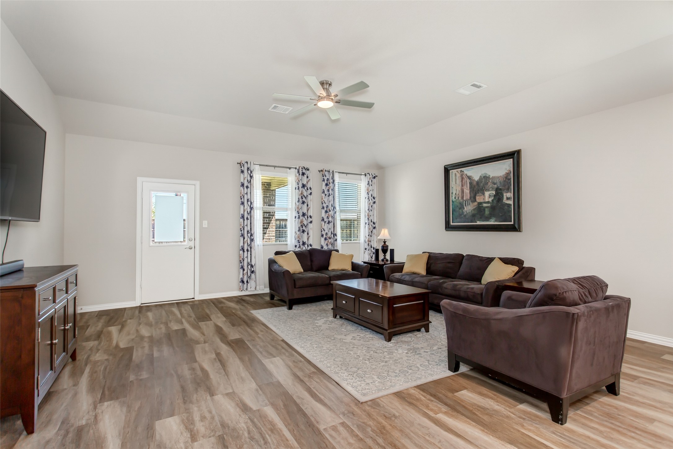 3020 Prairie Trail Avenue Aubrey TX 76227