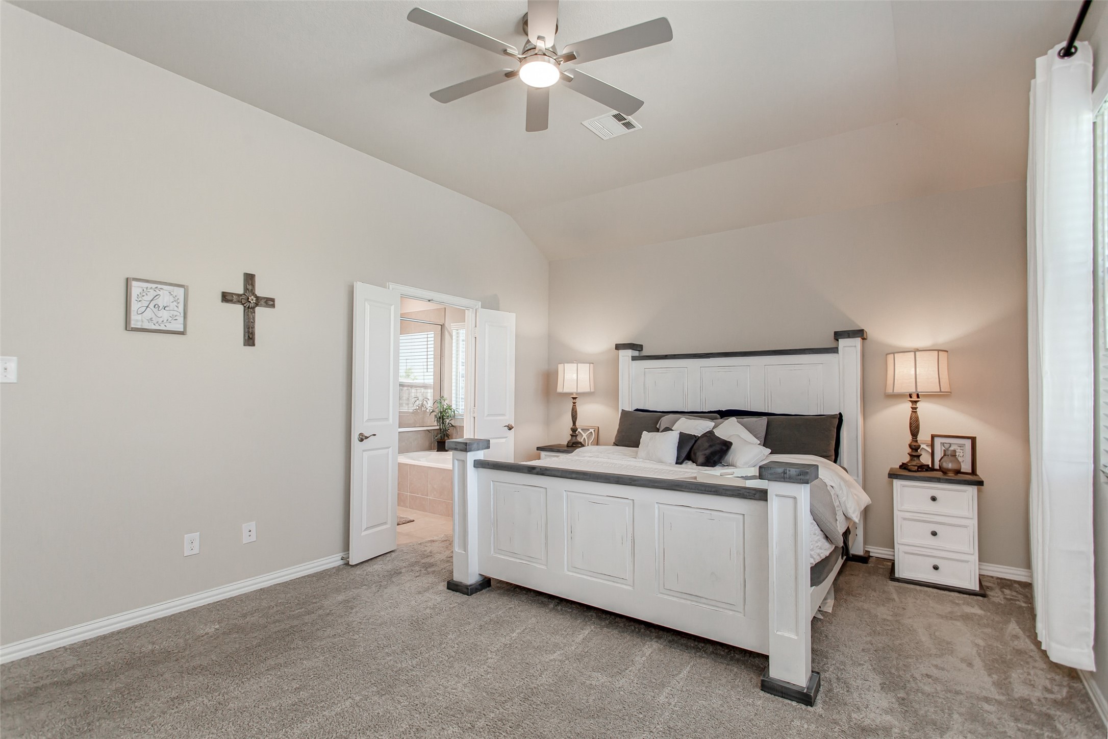 3020 Prairie Trail Avenue Aubrey TX 76227
