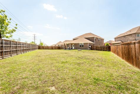 3020 Prairie Trail Avenue Aubrey TX 76227
