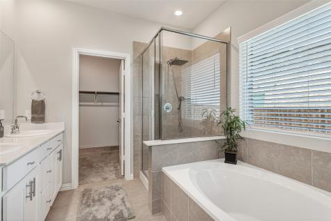 3020 Prairie Trail Avenue Aubrey TX 76227
