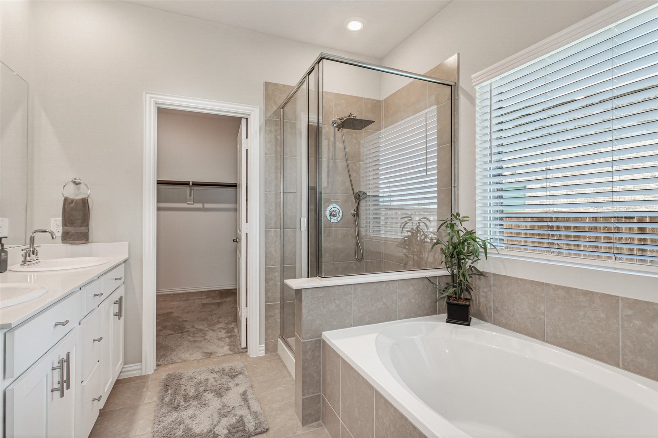 3020 Prairie Trail Avenue Aubrey TX 76227