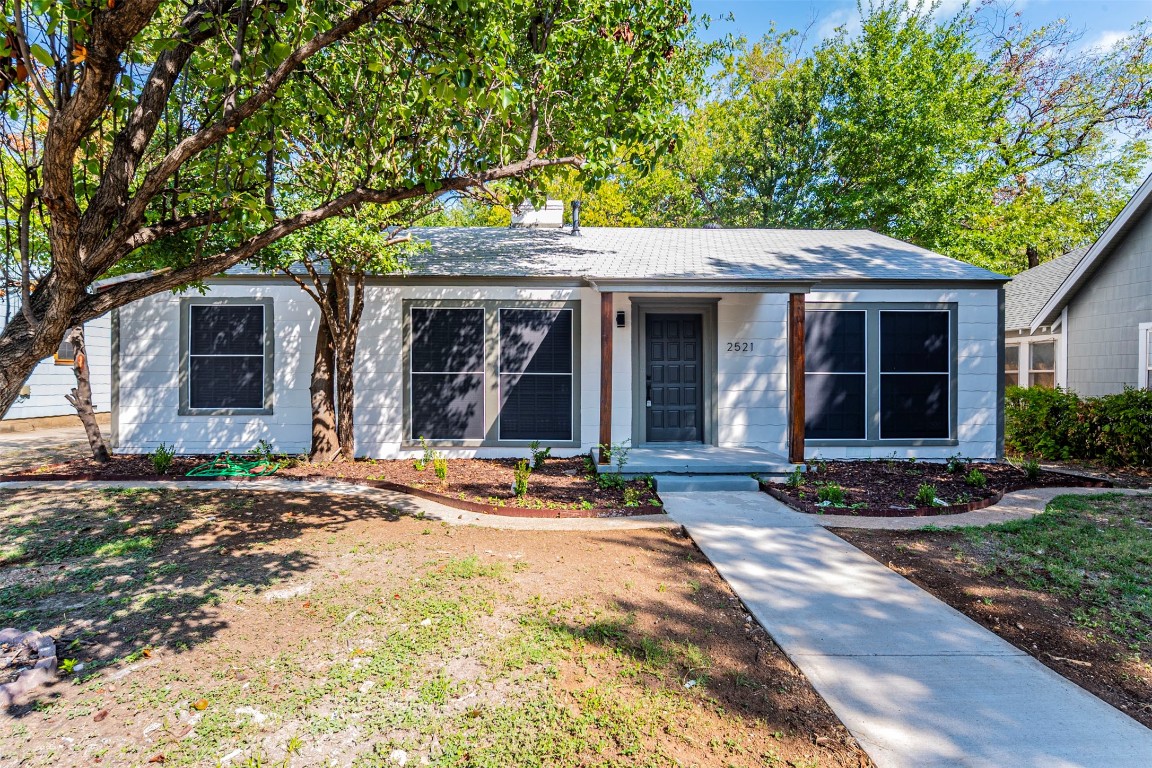 2521 Lotus Avenue Fort Worth TX 76111