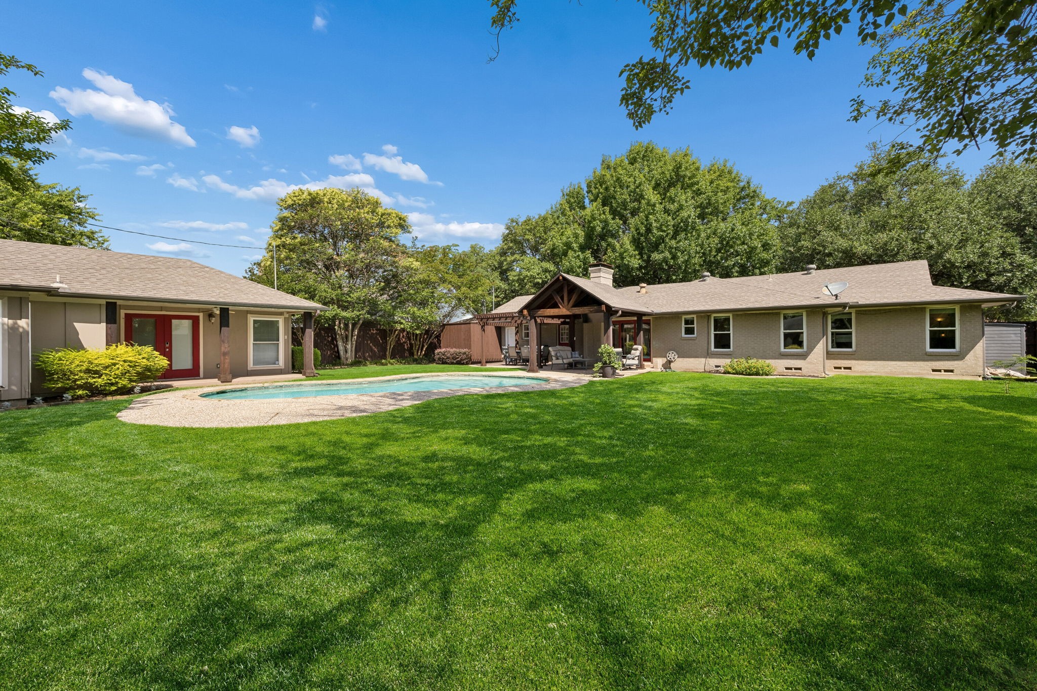 630 Mayrant Drive Dallas TX 75224