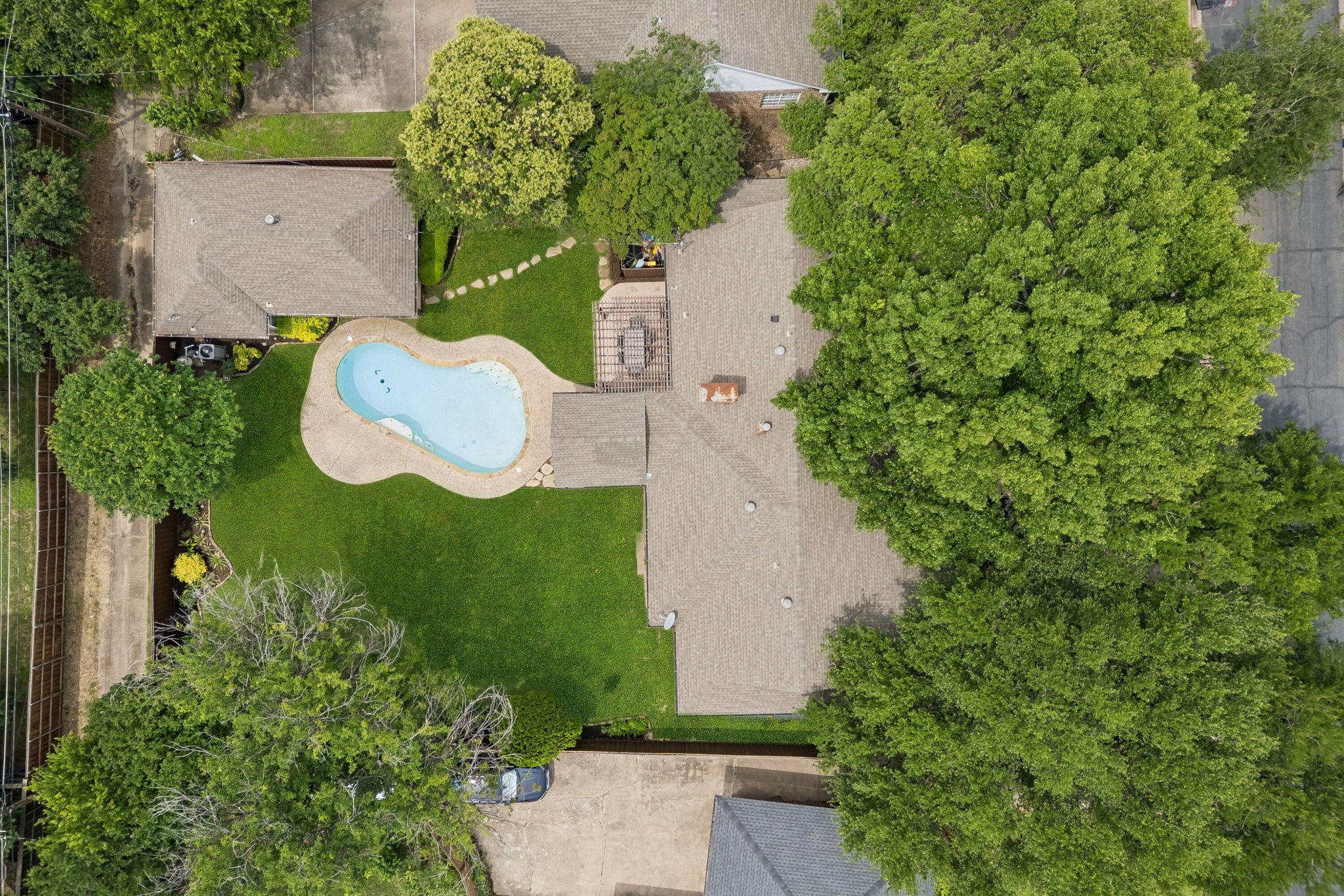 630 Mayrant Drive Dallas TX 75224