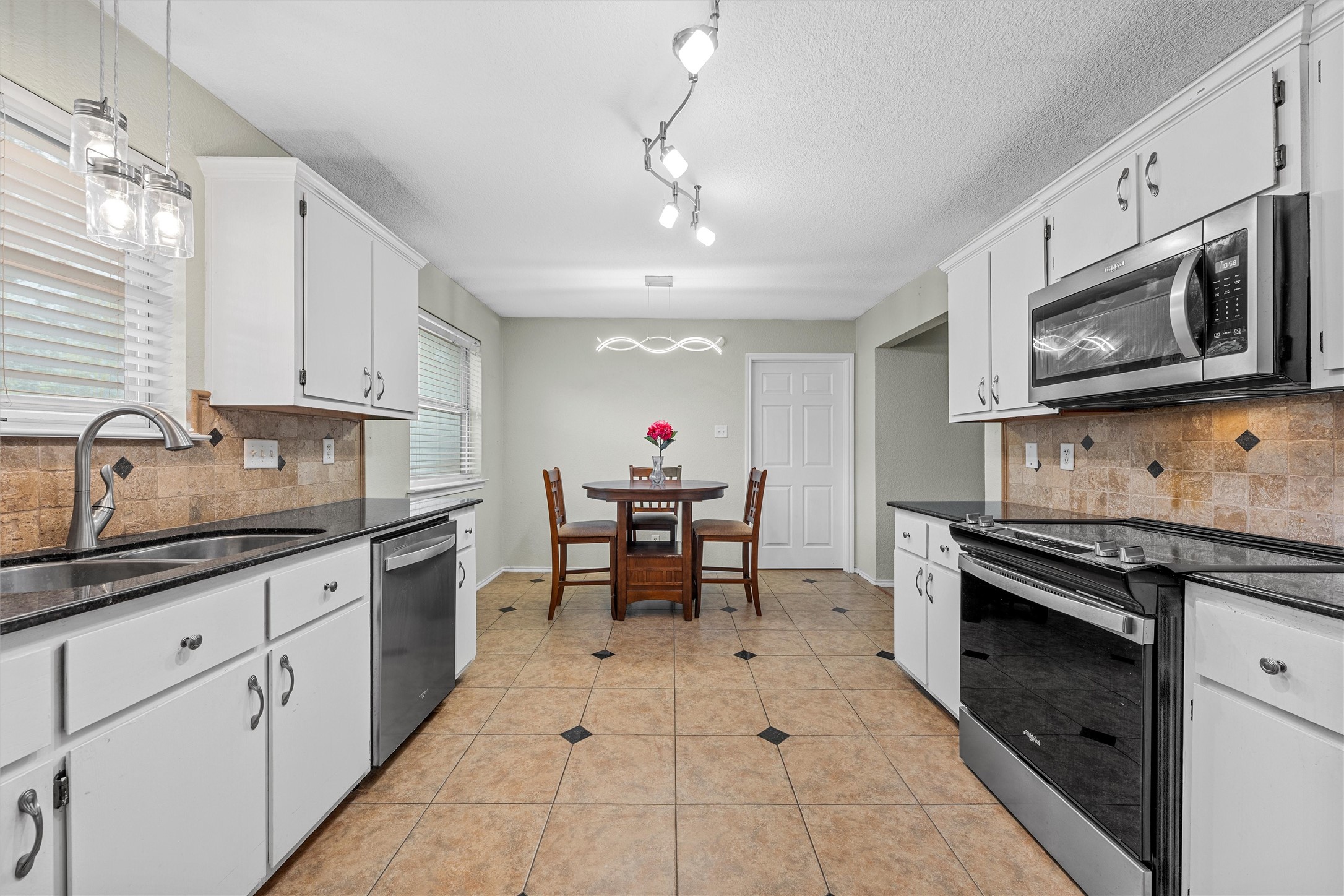 4602 Stonehaven Drive Temple TX 76502