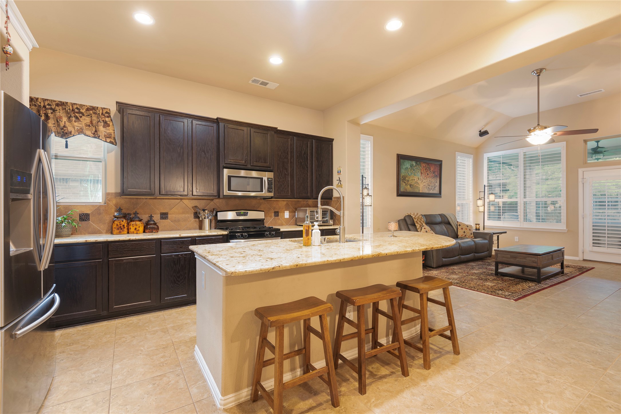 5320 Grovewood Drive Mckinney TX 75071
