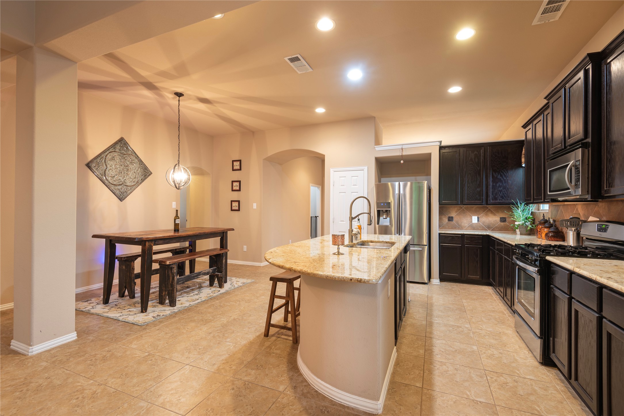 5320 Grovewood Drive Mckinney TX 75071