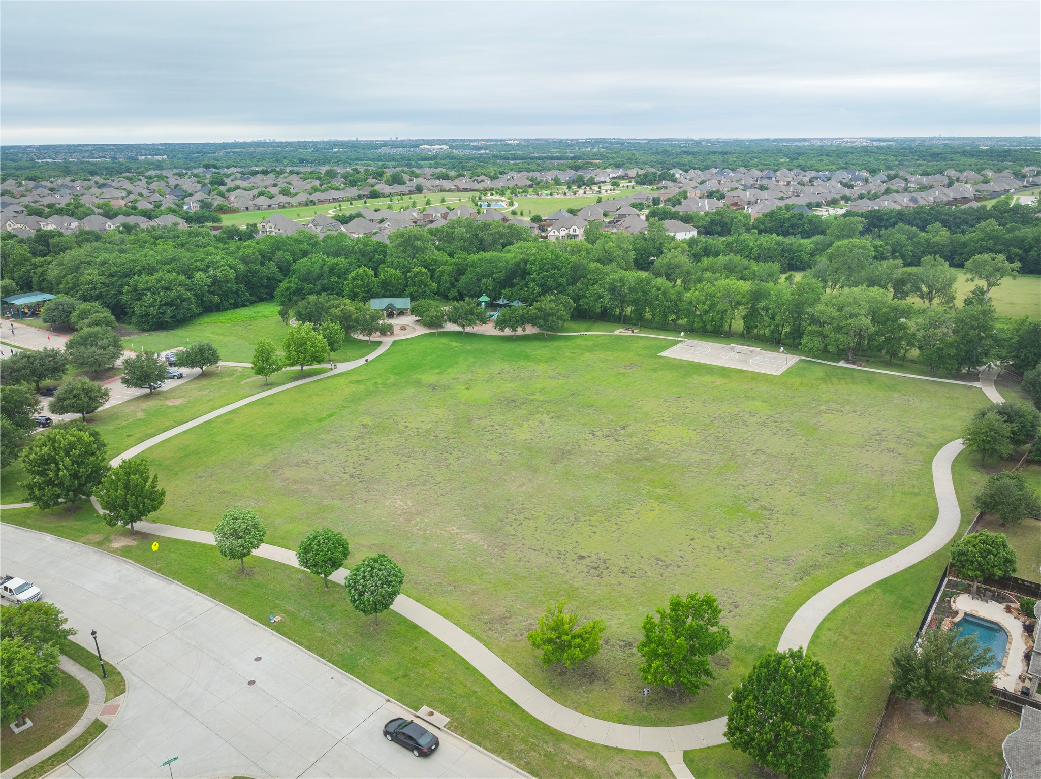 5320 Grovewood Drive Mckinney TX 75071