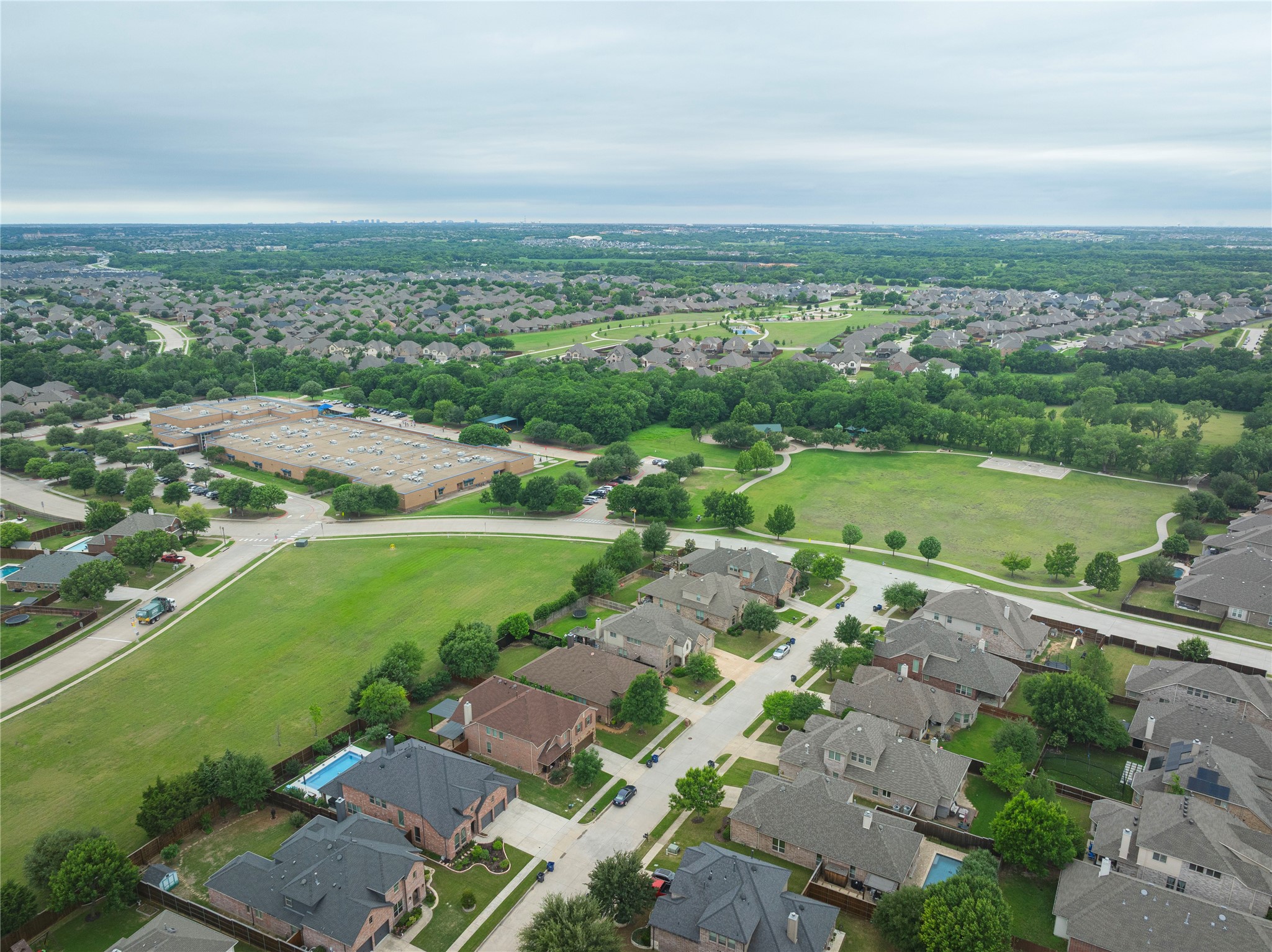 5320 Grovewood Drive Mckinney TX 75071