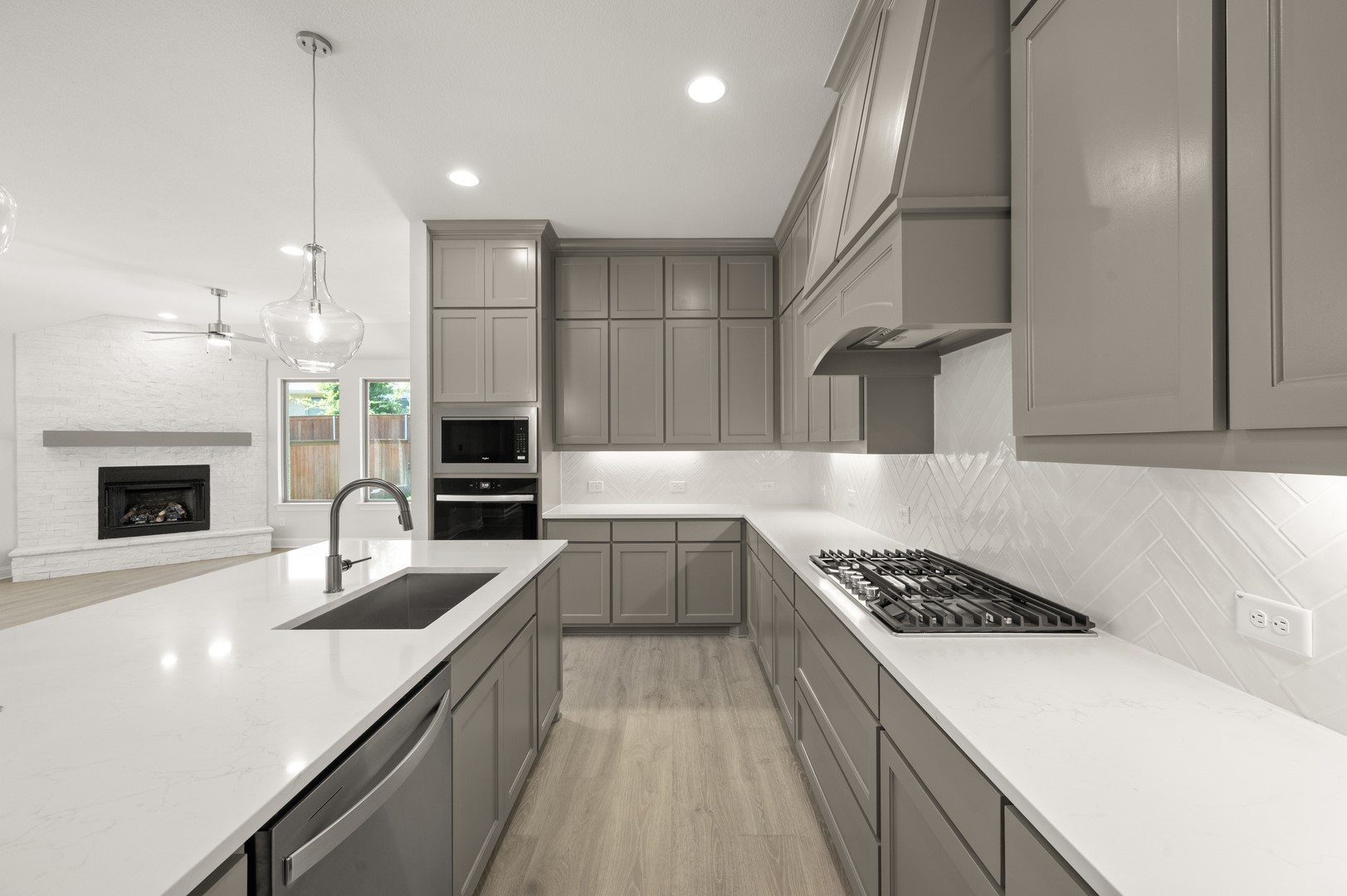 1409 Ripple Glass Road Midlothian TX 76065