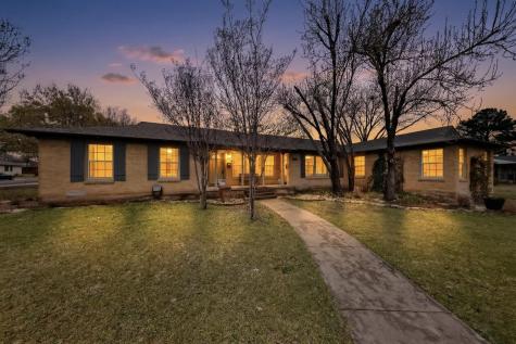 1705 Mariposa Drive Dallas TX 75228