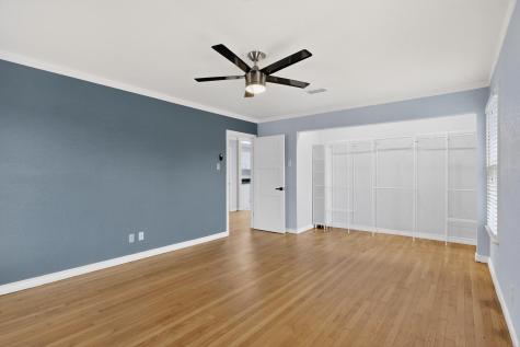1705 Mariposa Drive Dallas TX 75228