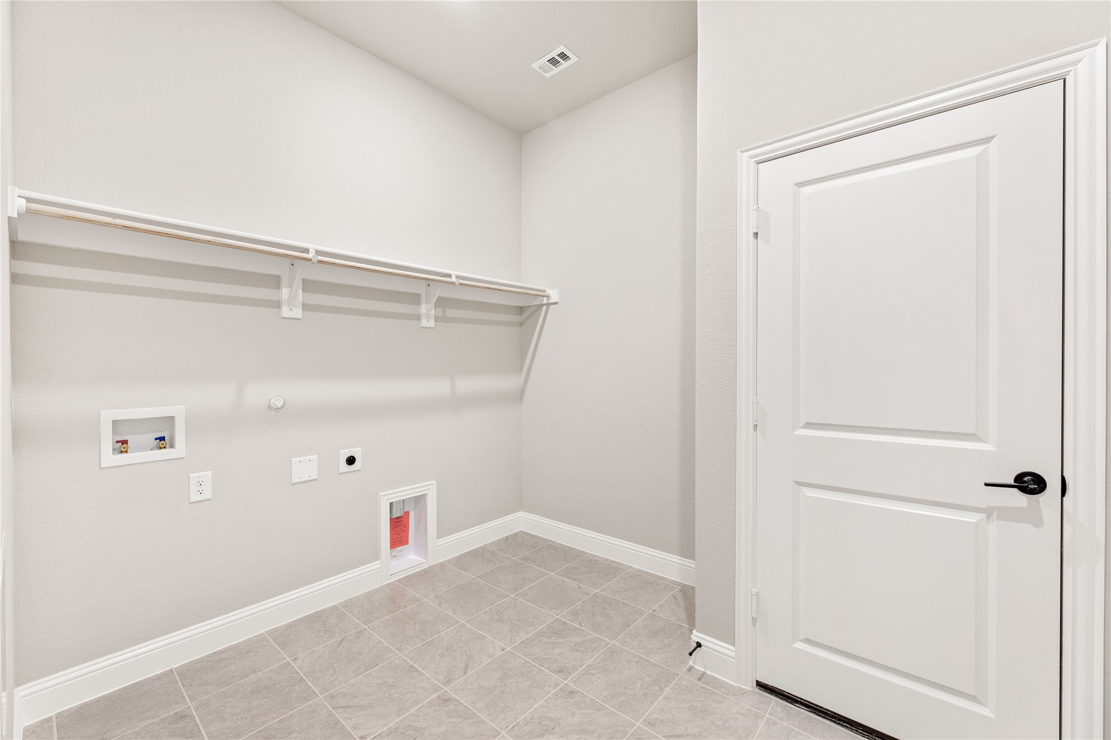 905 Denham Drive Red Oak TX 75154