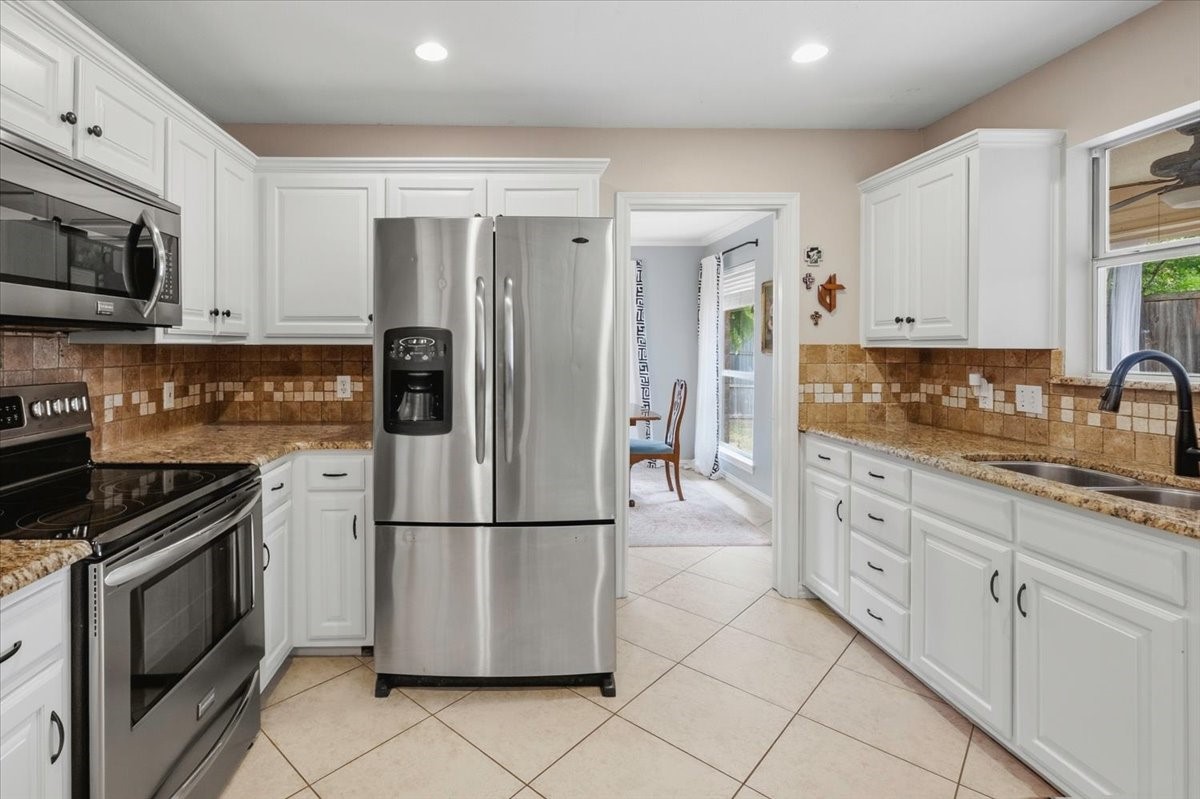 1325 Rio Grande Drive Benbrook TX 76126