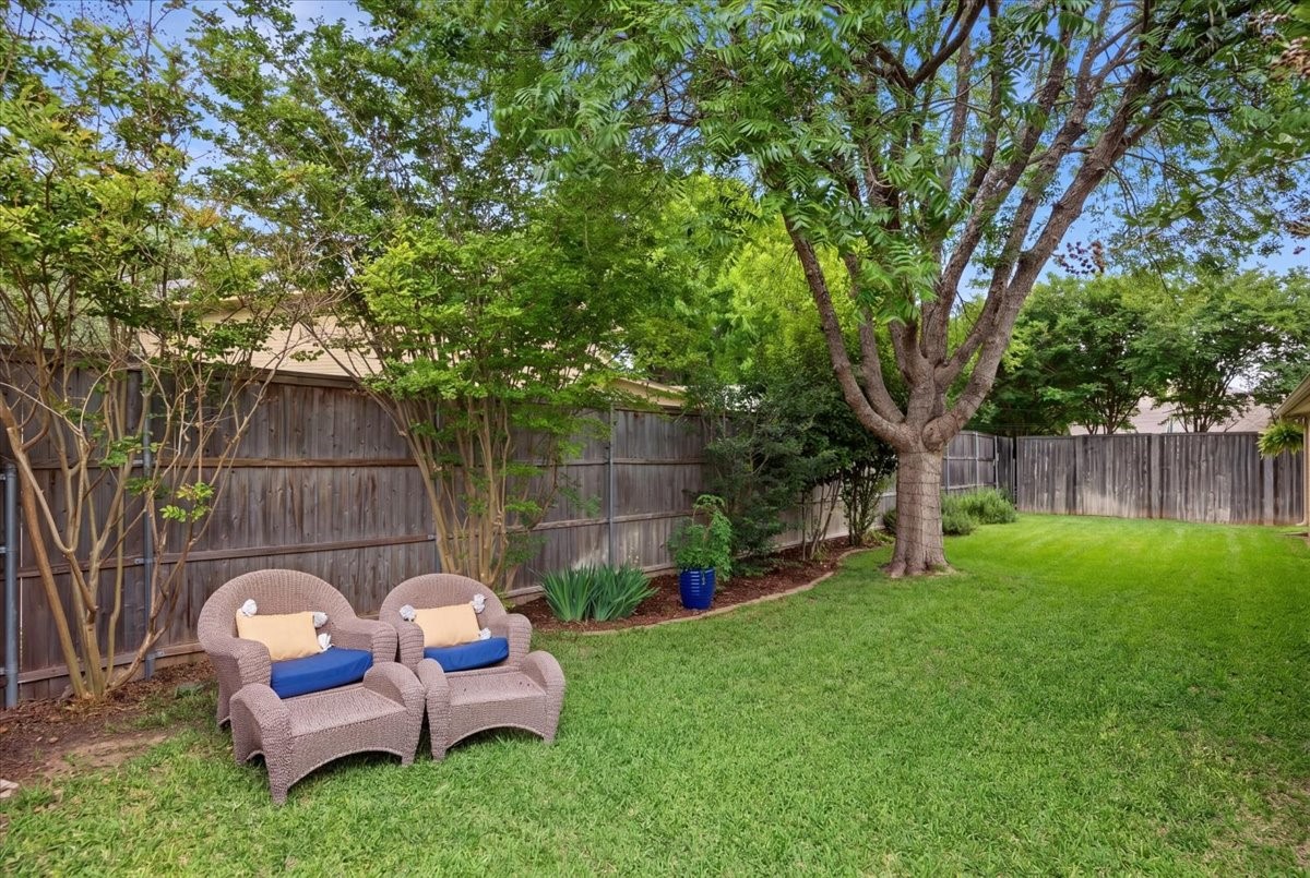 1325 Rio Grande Drive Benbrook TX 76126