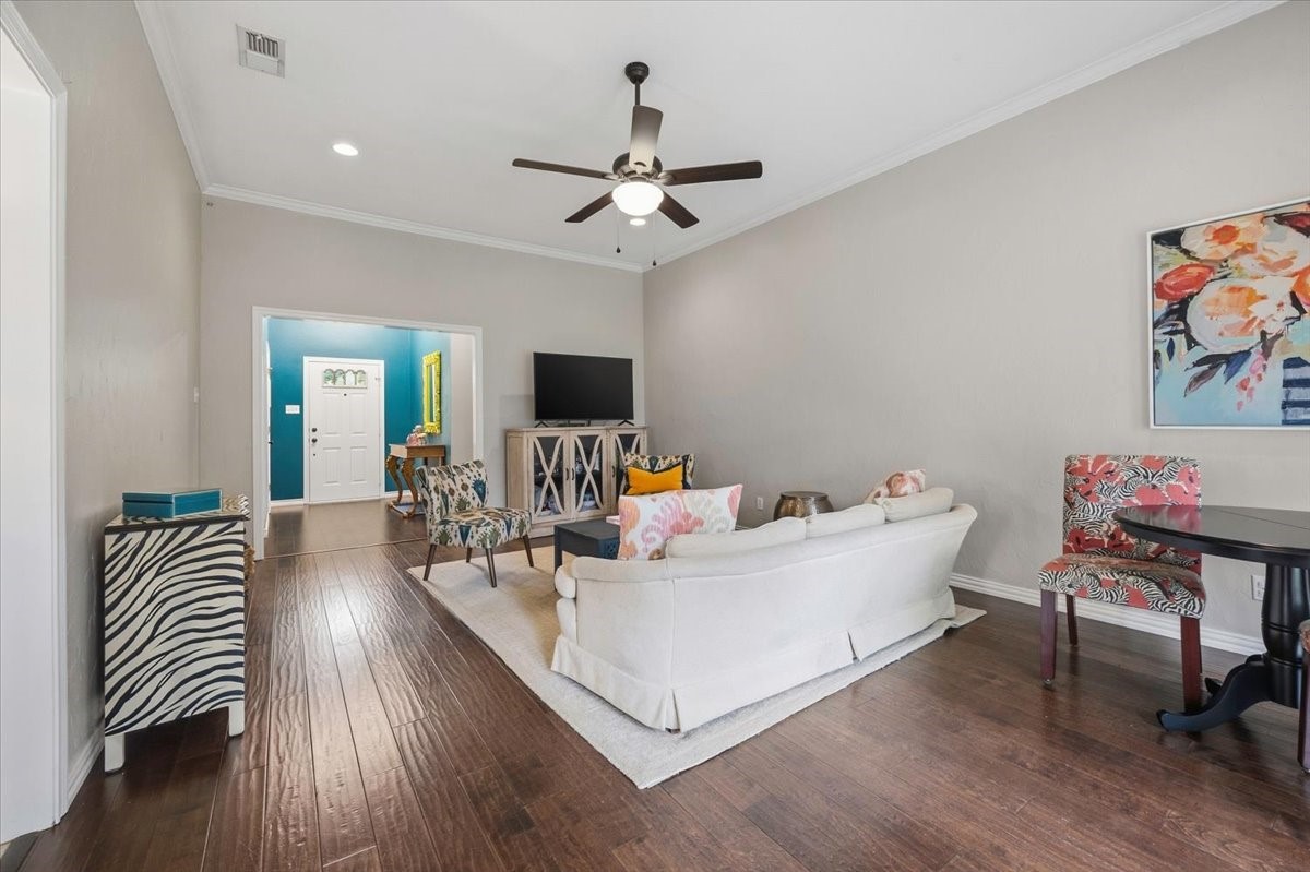 1325 Rio Grande Drive Benbrook TX 76126