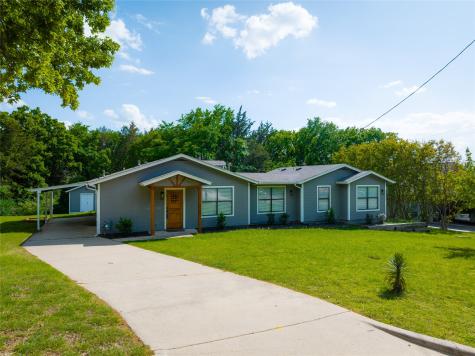 938 Amsden Street Denison TX 75020