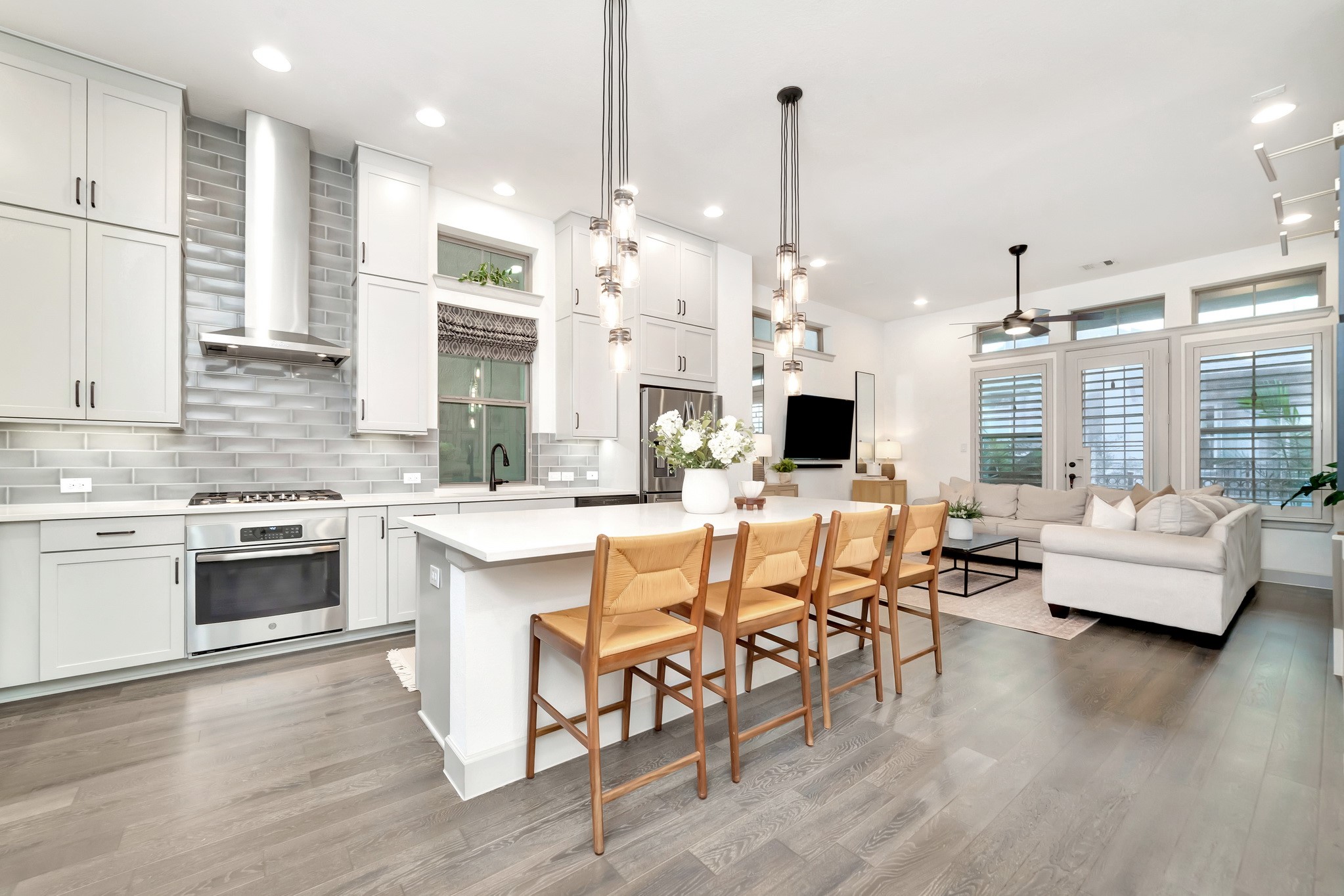 5160 Artemesia Lane Dallas TX 75209
