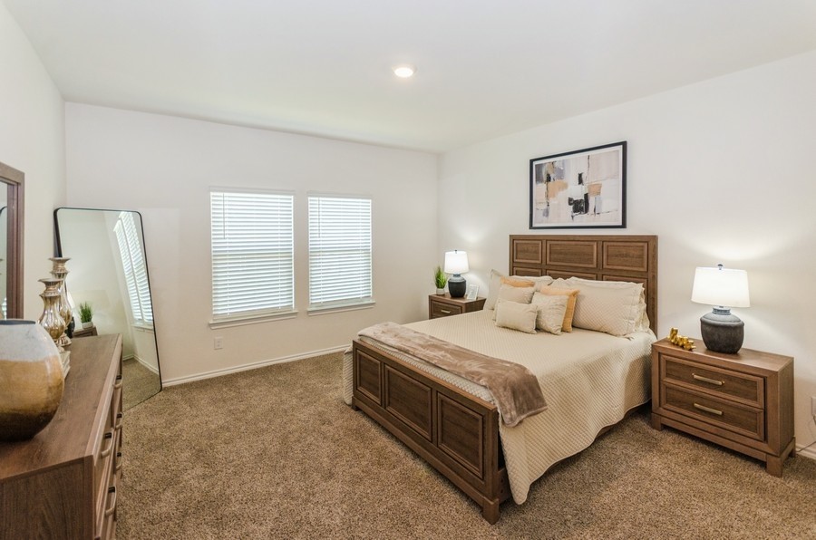 822 Amelia Court Pilot Point TX 76258