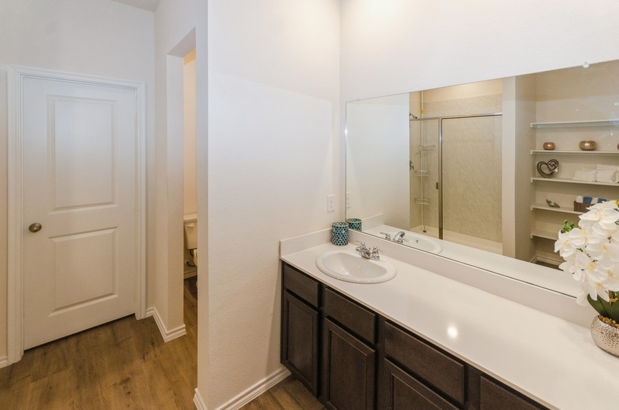822 Amelia Court Pilot Point TX 76258