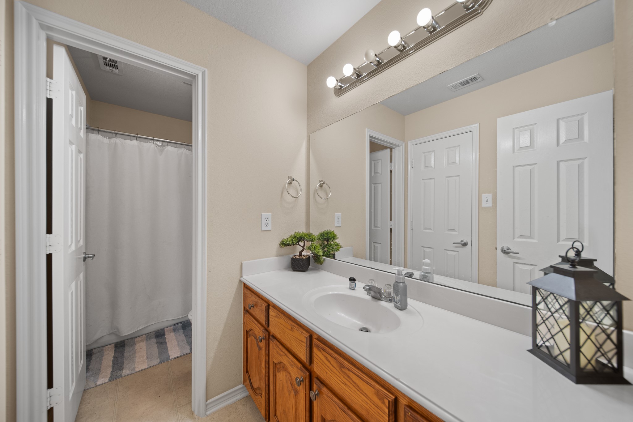 7114 Bickers Drive Rowlett TX 75089