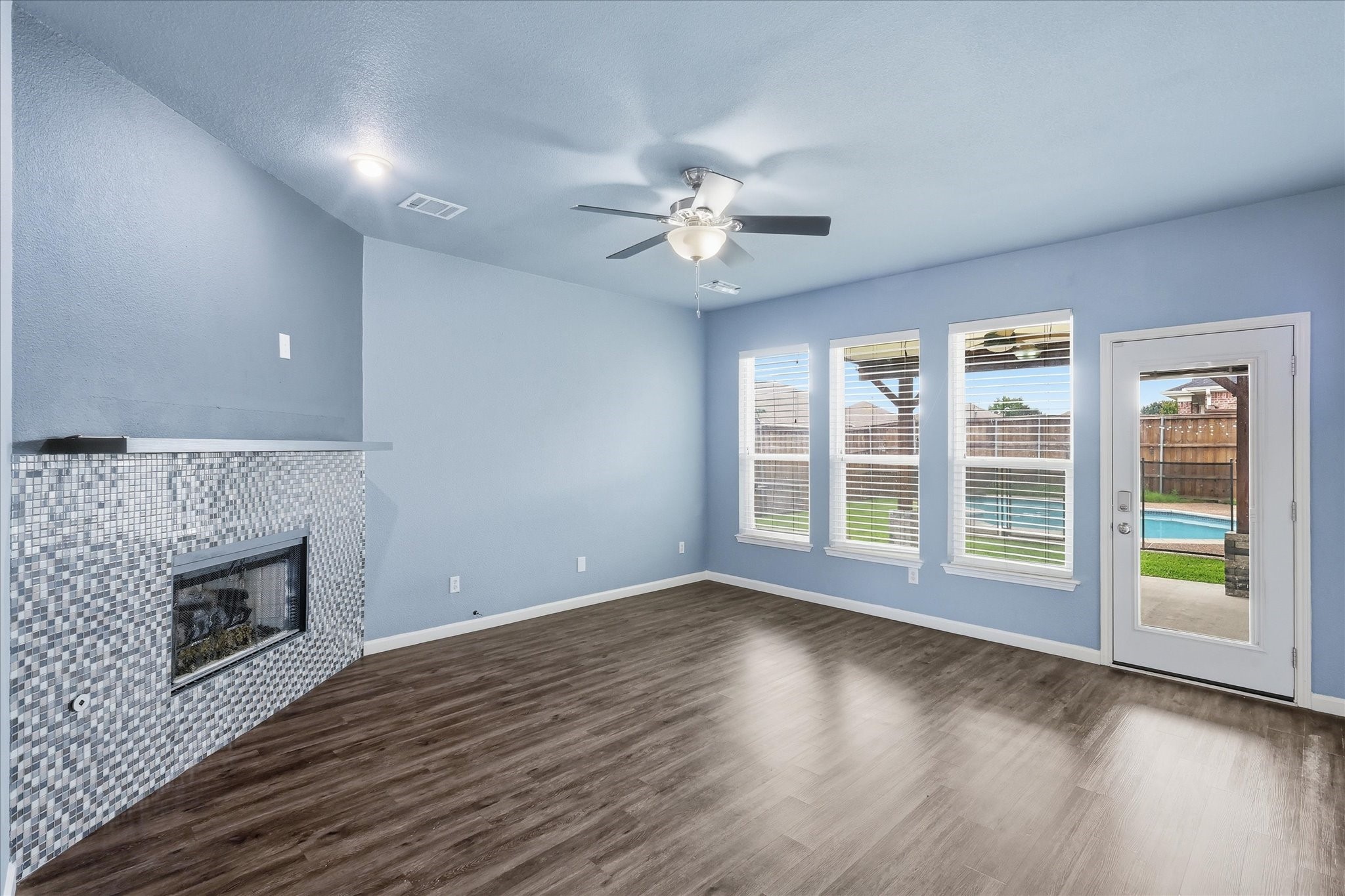 4545 Ridgepointe Drive The Colony TX 75056