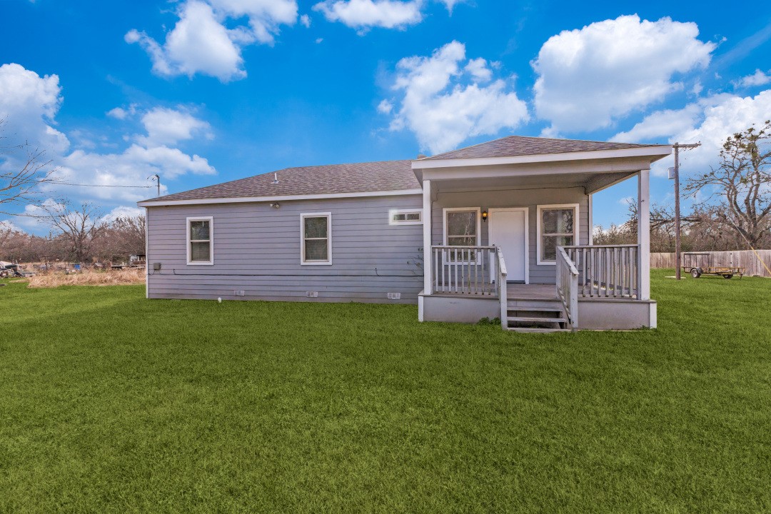 711 S 3rd Avenue E Dawson TX 76639