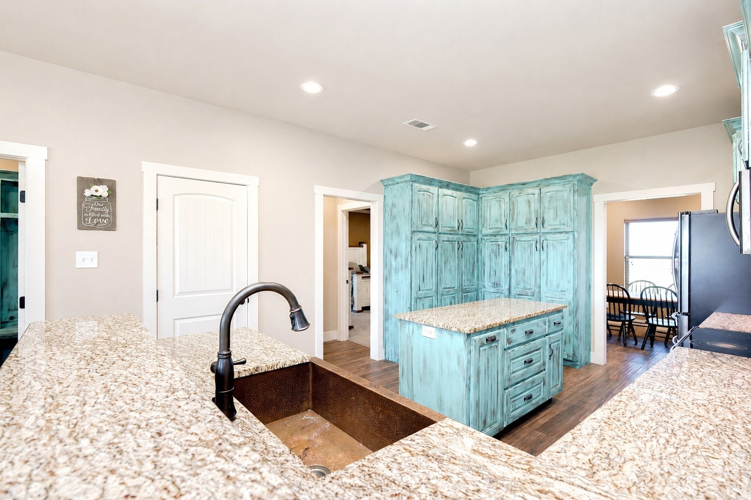 1872 County Road 329 Gainesville TX 76240