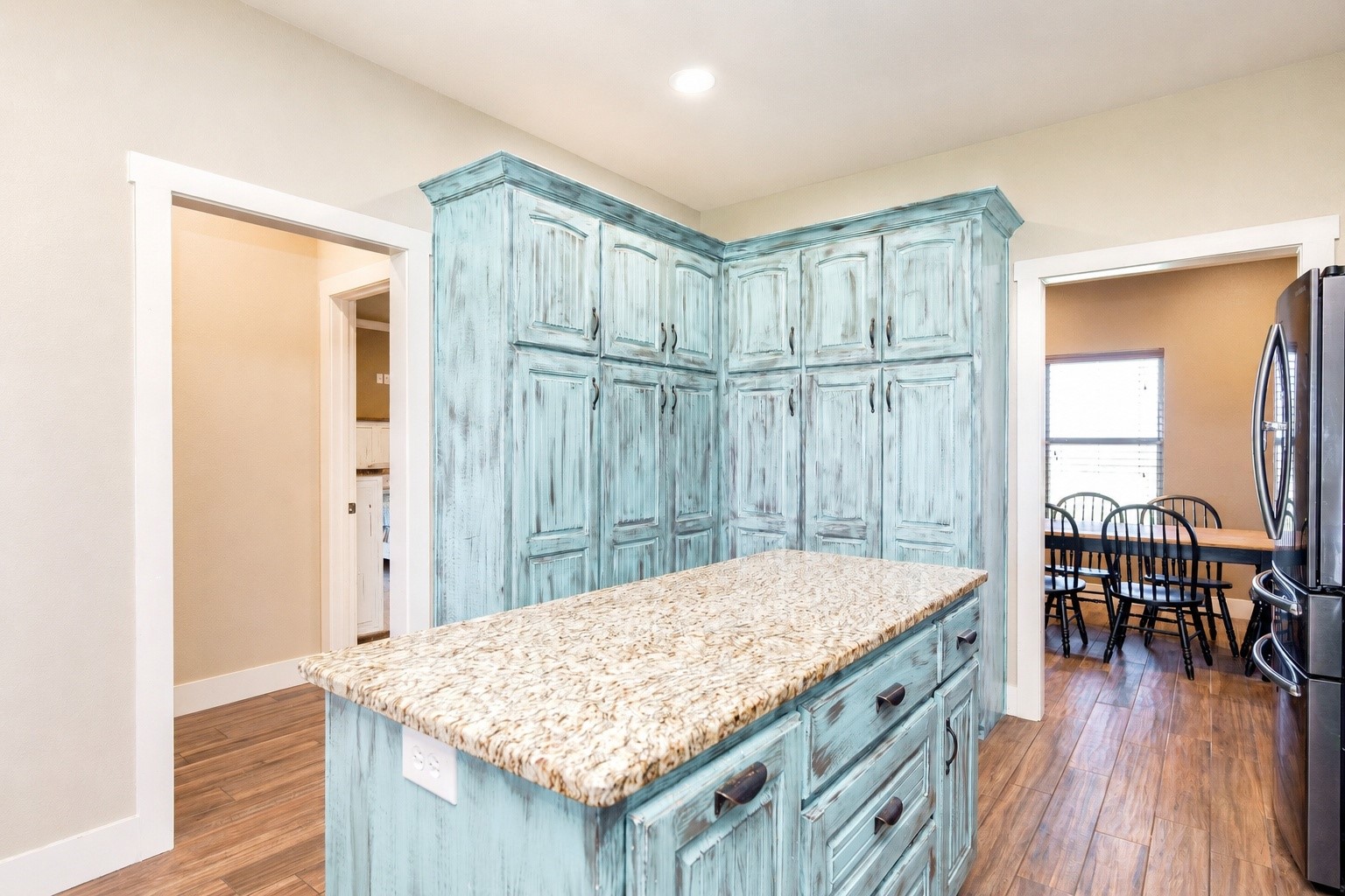 1872 County Road 329 Gainesville TX 76240