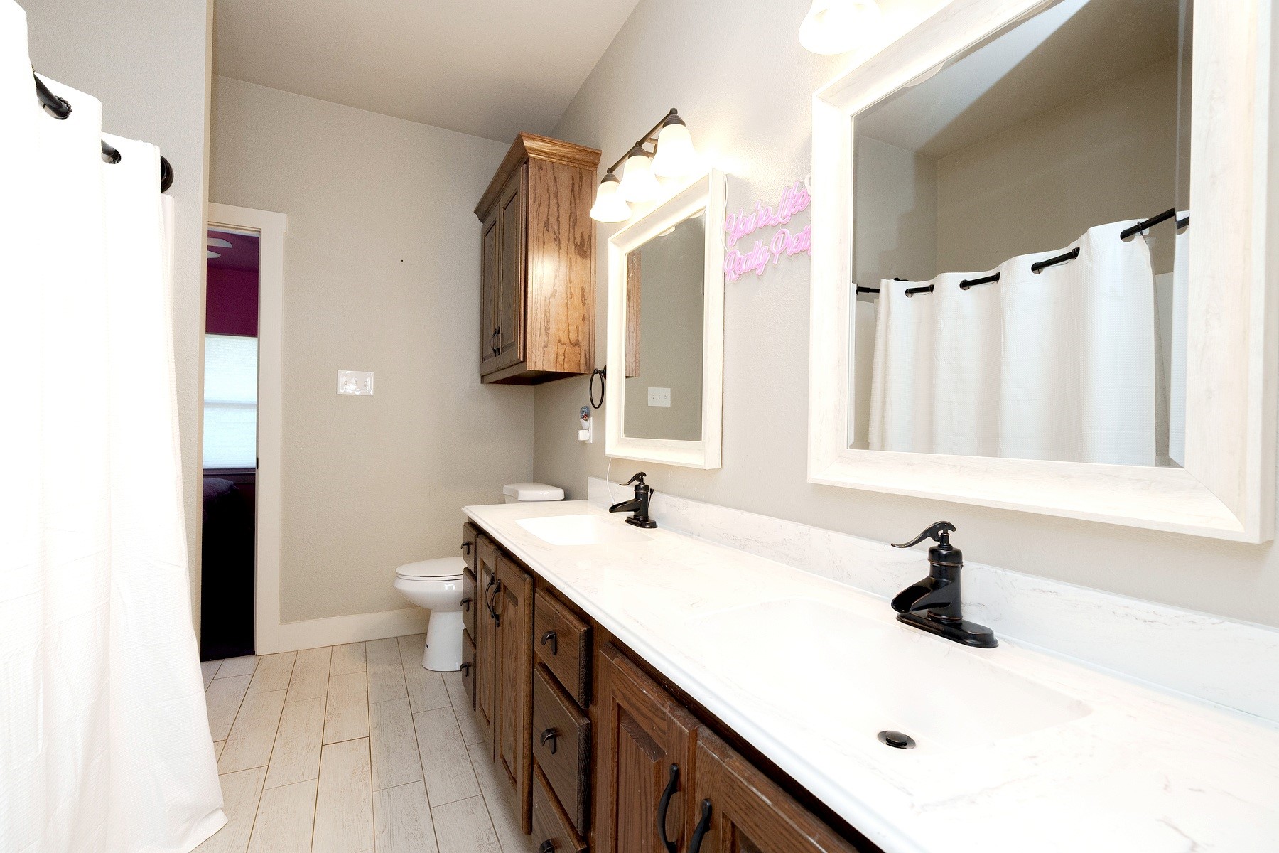 1872 County Road 329 Gainesville TX 76240