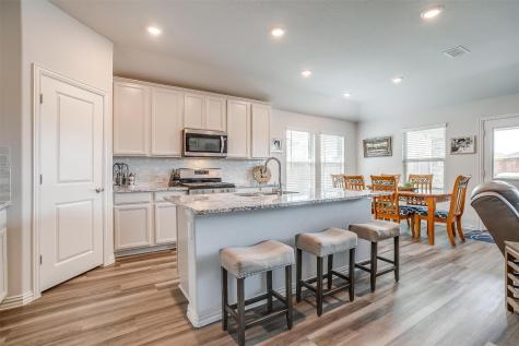 10329 Lakemont Drive Fort Worth TX 76131