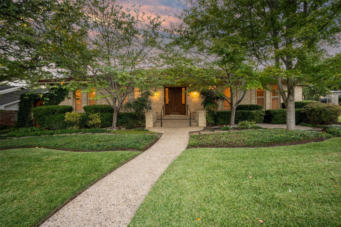 11939 Midlake Drive Dallas TX 75218