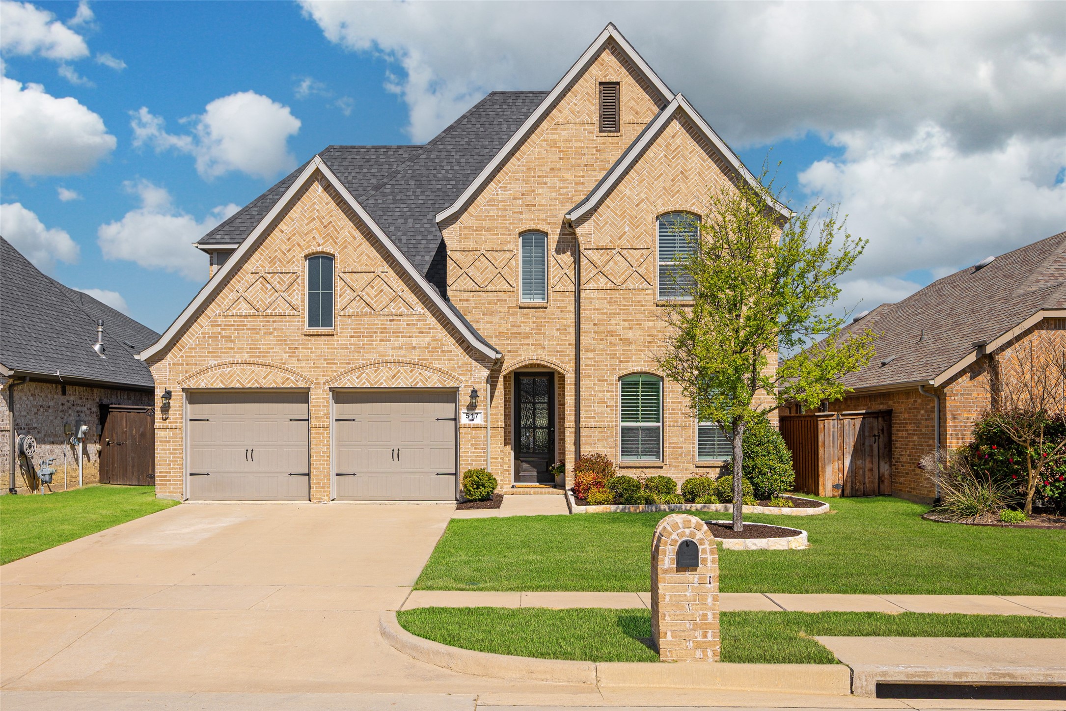 517 Lake Livingston Trail Mckinney TX 75071