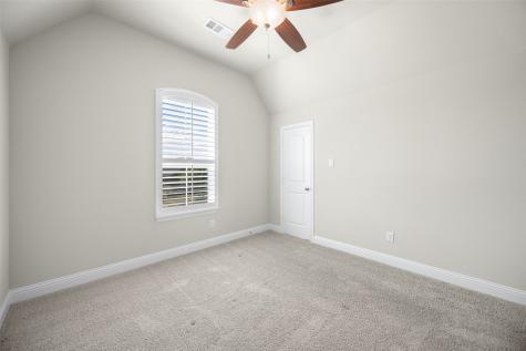 517 Lake Livingston Trail Mckinney TX 75071