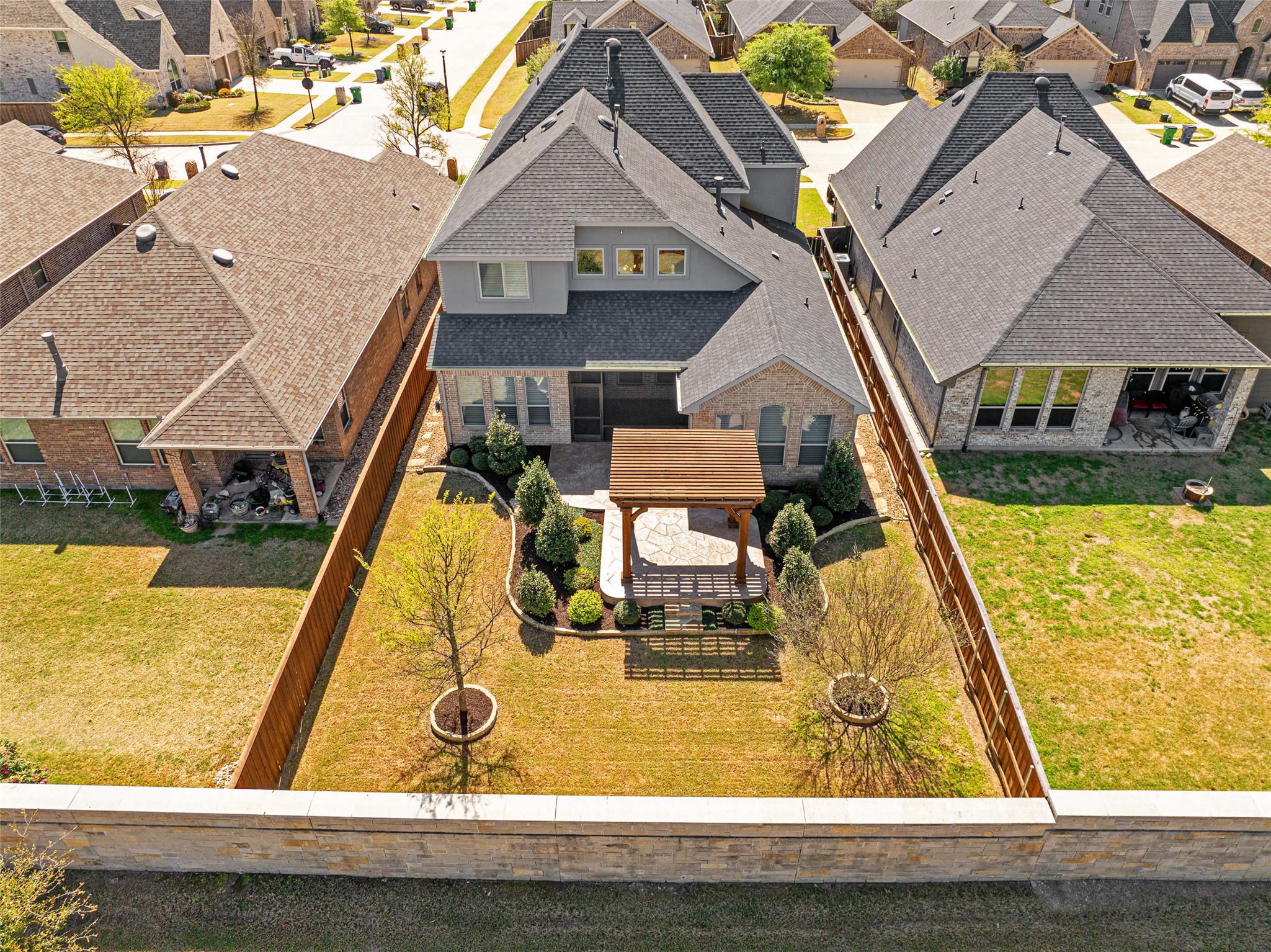 517 Lake Livingston Trail Mckinney TX 75071