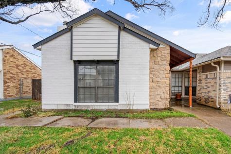 645 Stonehenge Drive Grand Prairie TX 75052