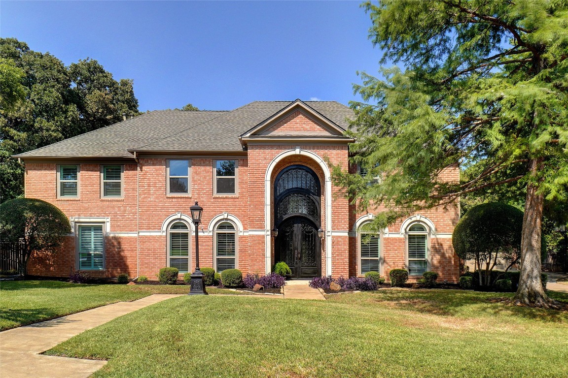 305 W Chapel Downs Drive Southlake TX 76092