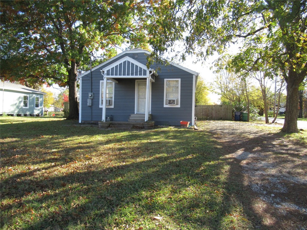 3015 Mitchell Street Greenville TX 75402