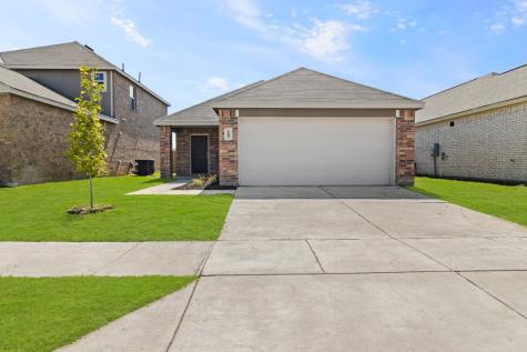 1607 Luke Street Ennis TX 75119